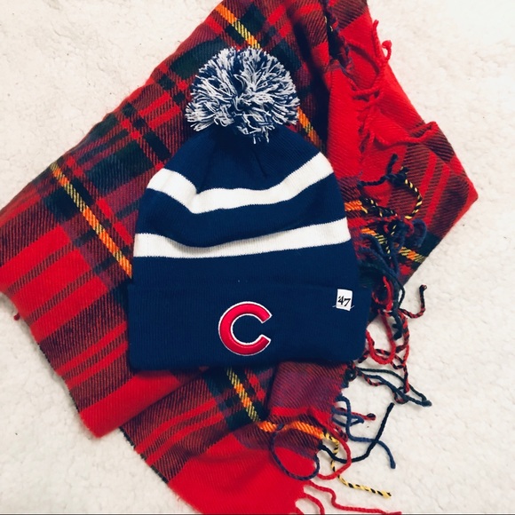 cubs beanie with pom